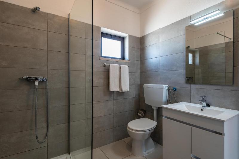 Villa Canto II - 500m from the Beach - Private Swimming Pool - Wi Fi - image 9