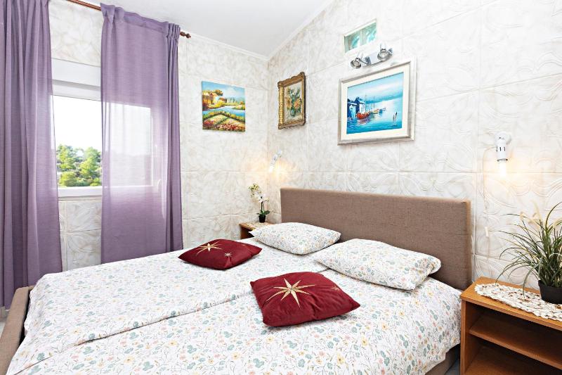 Two-Bedroom Apartment with Terrace and Sea View image 1