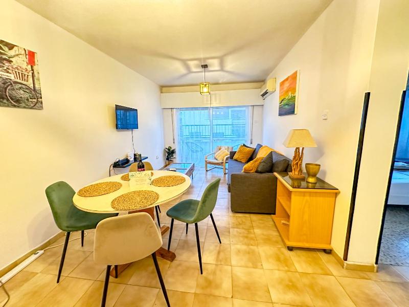 Sea and Lake Breeze 1BR Apt - image 3