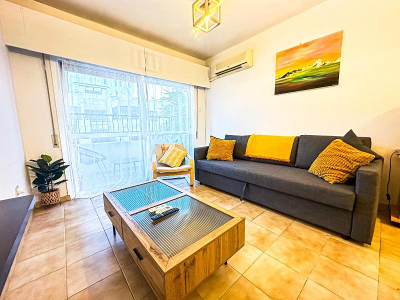 Sea and Lake Breeze 1BR Apt - image 11
