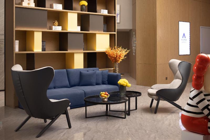 Anya Hotel -Next to Jiefang West Bar Street 2 minutes to the subway station free coffee free laundry free gym huge windows - image 14