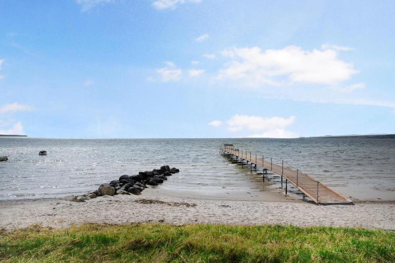 Amazing Home In Ebeltoft With 3 Bedrooms And Wifi - image 11