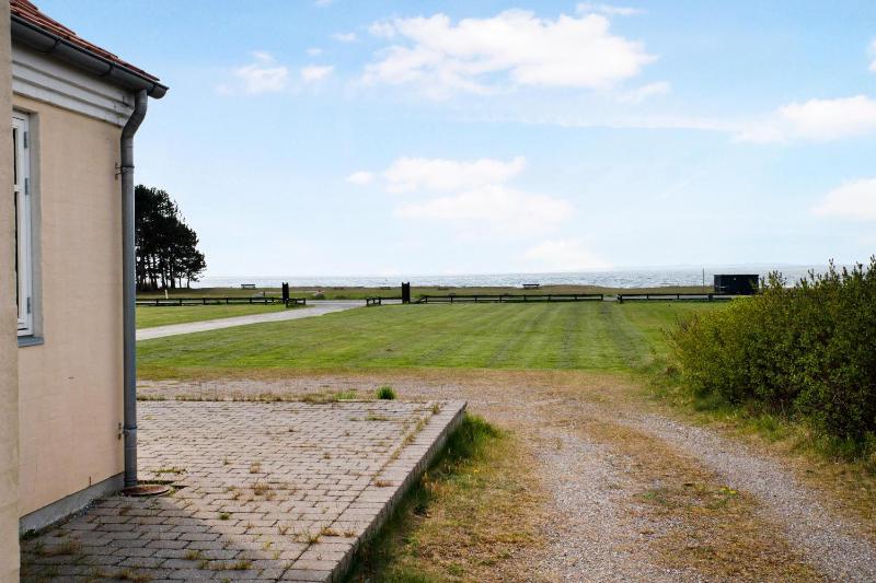 Amazing Home In Ebeltoft With 3 Bedrooms And Wifi - image 9