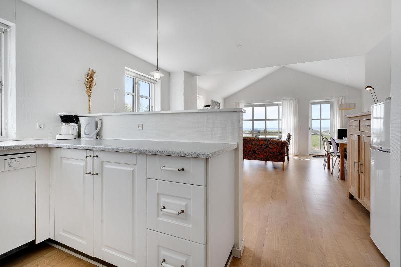 Amazing Home In Ebeltoft With 3 Bedrooms And Wifi - image 13