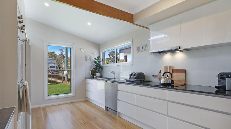 Coastal Bungalow - image 18