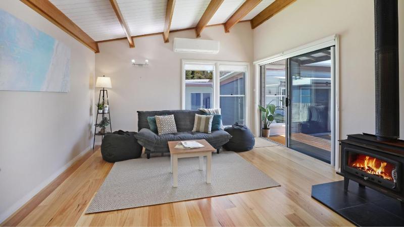 Coastal Bungalow - image 23