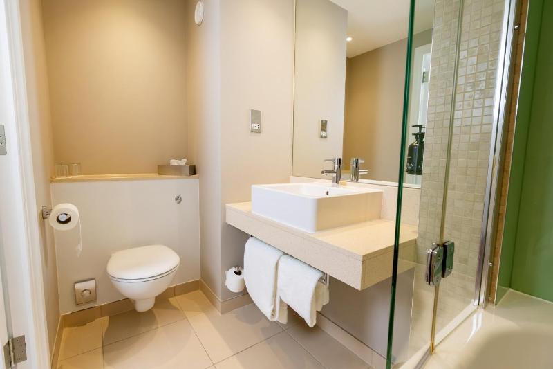 Standard Room image 2