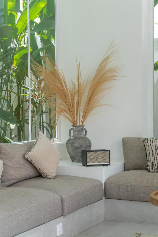 Villa Anassa - 2BR Chic Mediterranean Canggu Escape - image 17