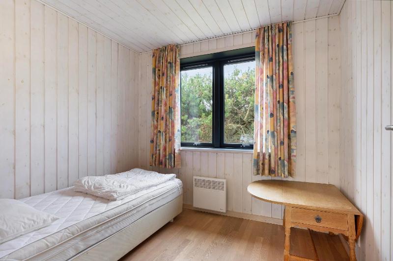 Nice Home In Ebeltoft With 4 Bedrooms And Wifi - image 12