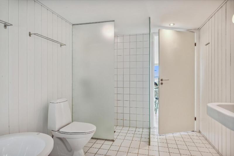 Stunning Home In Ebeltoft With 3 Bedrooms And Internet - image 5