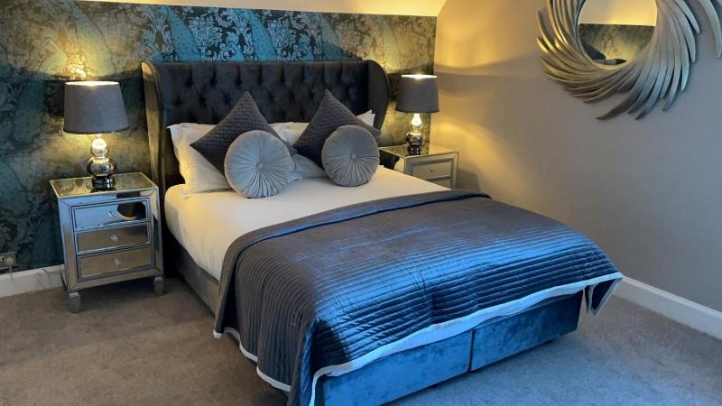 Deluxe Double Room with Spa Bath  image 1
