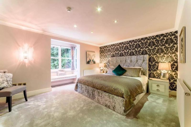 Derby Manor - image 37