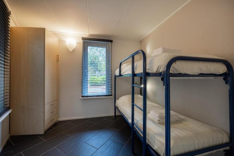 Three-Bedroom Bungalow image 4