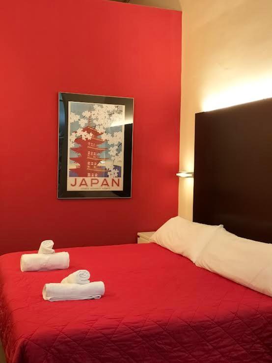 Superior Double Room with Extra Bed and Terrace image 3