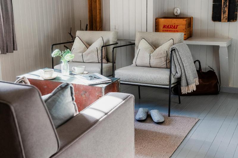 Village Cabin Suite image 1