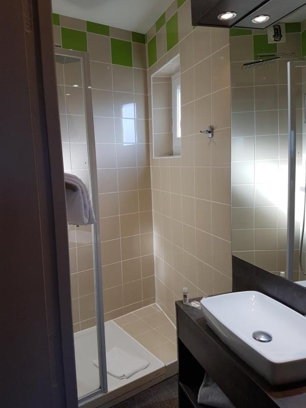 Standard Double Room image 1