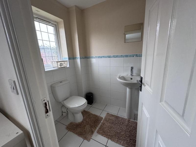Modern Detached Home - Warwick Uni - Parking - image 29