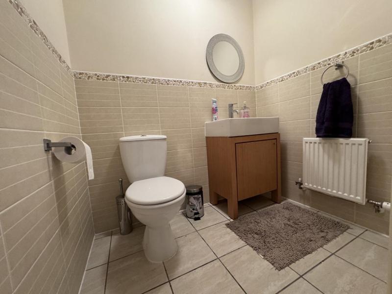 Modern Detached Home - Warwick Uni - Parking - image 37