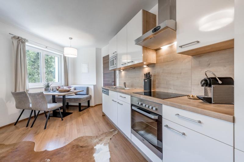 One-Bedroom Apartment with Balcony image 3