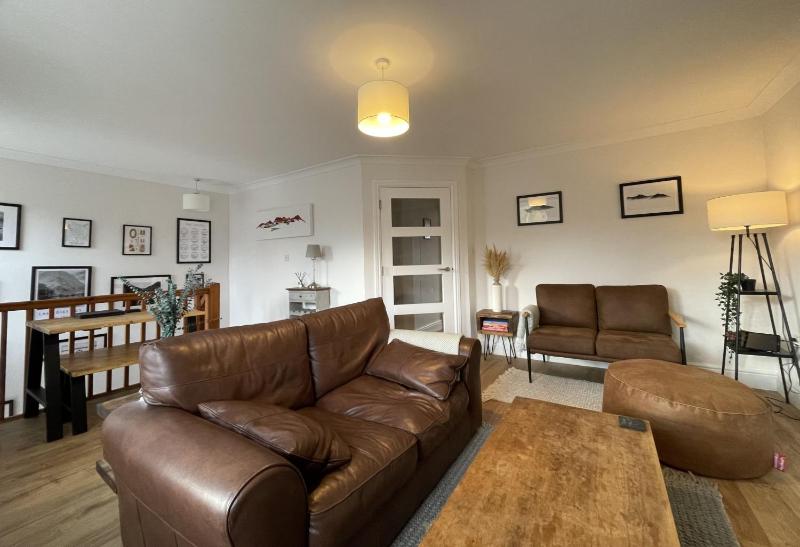 The Tops - image 6