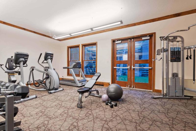 Woodrun Place 08 - image 20