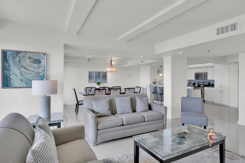 Bahia Mar-Solare Tower Beachfront Resort with Two Pools - image 28