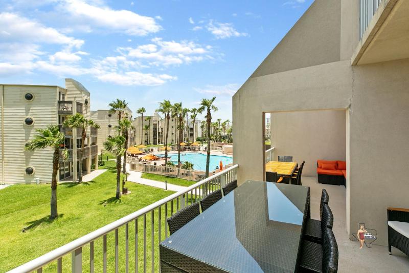 Bahia Mar-Solare Tower Beachfront Resort with Two Pools - image 46