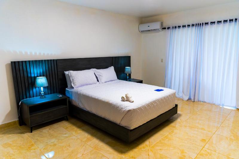 El Colibri Hotel - image 22
