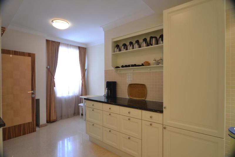 Six-Bedroom Villa with Private Pool and Sauna image 3