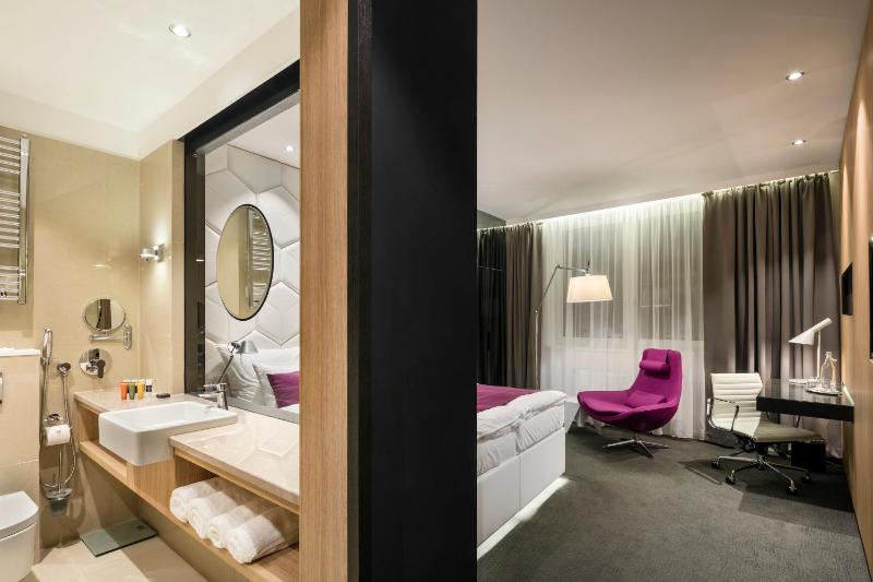 Special Offer - Superior Double Deluxe Room with Relax Massage image 4