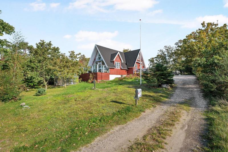 Rent A Charming And Well-Maintained Holiday Home With A Beautiful Sea View In Ebeltoft - image 15