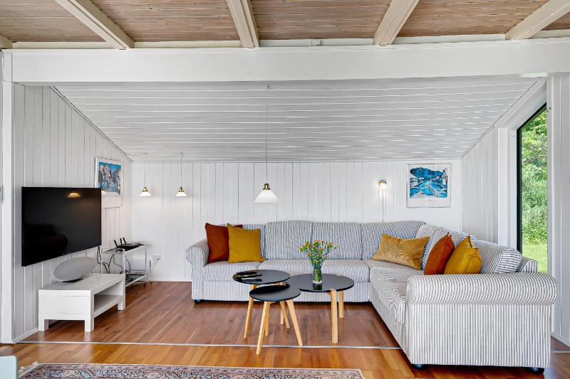 Beautiful Holiday Home With Stunning Views Of Ebeltoft Bay - image 12