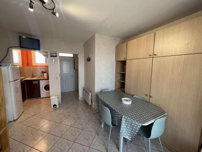 Studio abordable pour 4 personnes avec balcon près de la plage - FR-1-701-85 - image 3