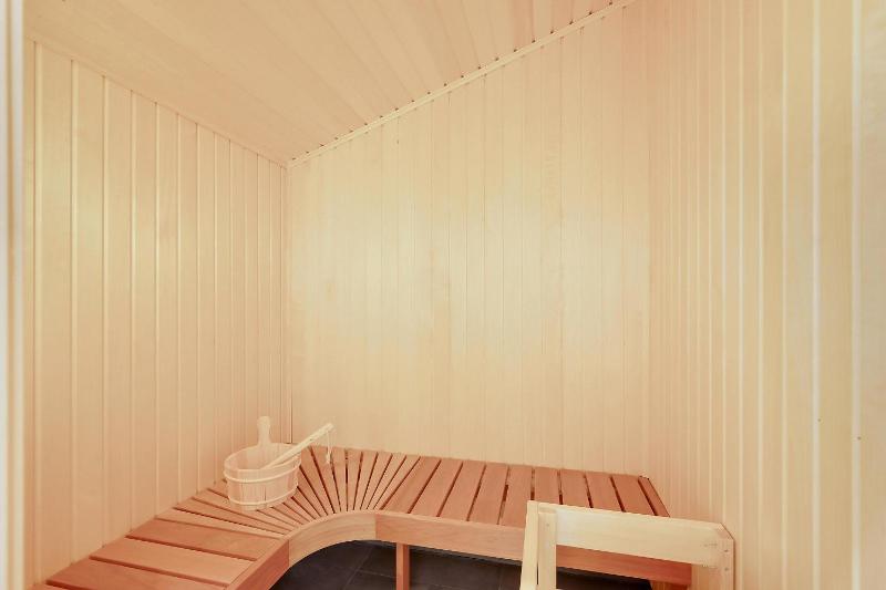Awesome Home In Ebeltoft With 3 Bedrooms Internet And Sauna - image 10