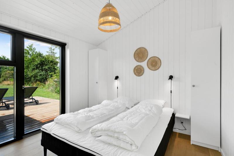 Newly Buily Holiday Home In Handrup With Stunning Views Of The Rolling Landscape - image 27
