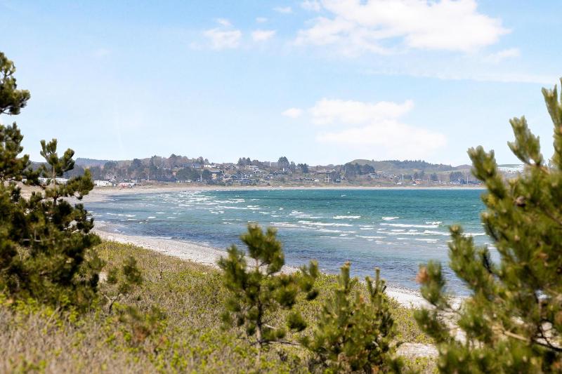 Cozy And Well-Appointed Summer House Close To A Great Bathing Beach - image 11