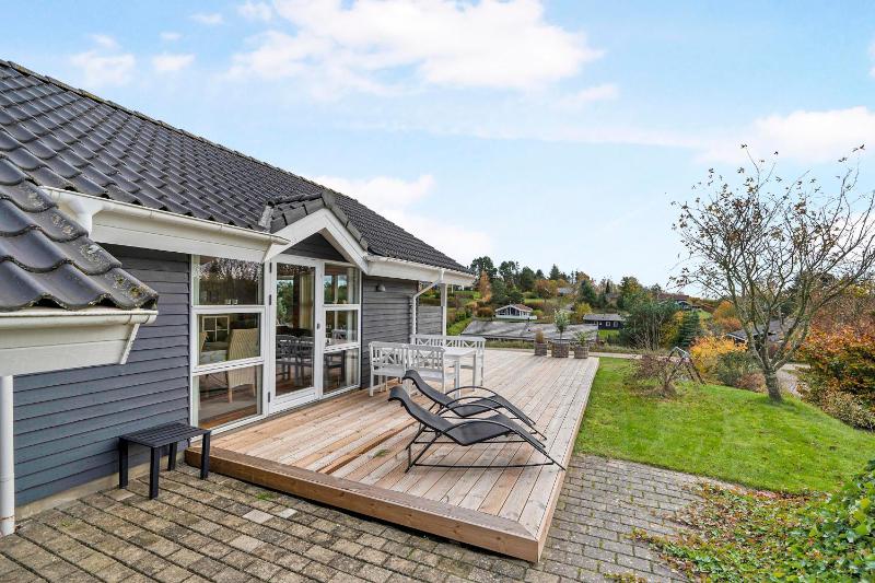 Nice Home In Ebeltoft With 2 Bedrooms And Internet - image 1