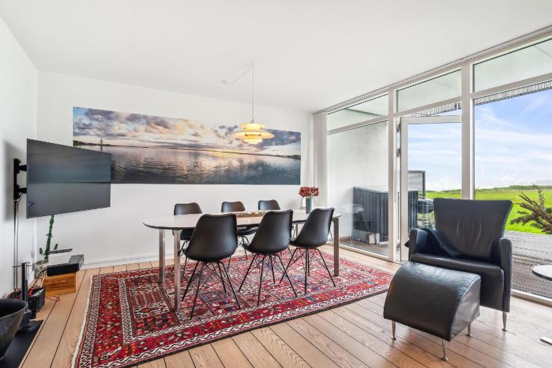 Beautiful Ground-Floor Holiday Apartment With Sea View Perfect For An Ebeltoft Coastal Stay - image 14