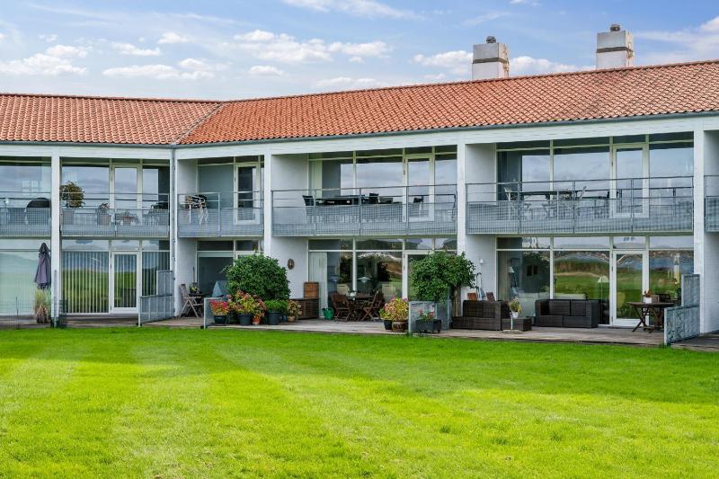 Beautiful Ground-Floor Holiday Apartment With Sea View Perfect For An Ebeltoft Coastal Stay - image 20