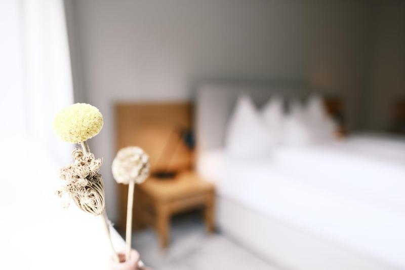 Budget Double Room image 4