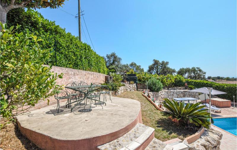 Amazing Home In Cagnes Sur Mer - image 10