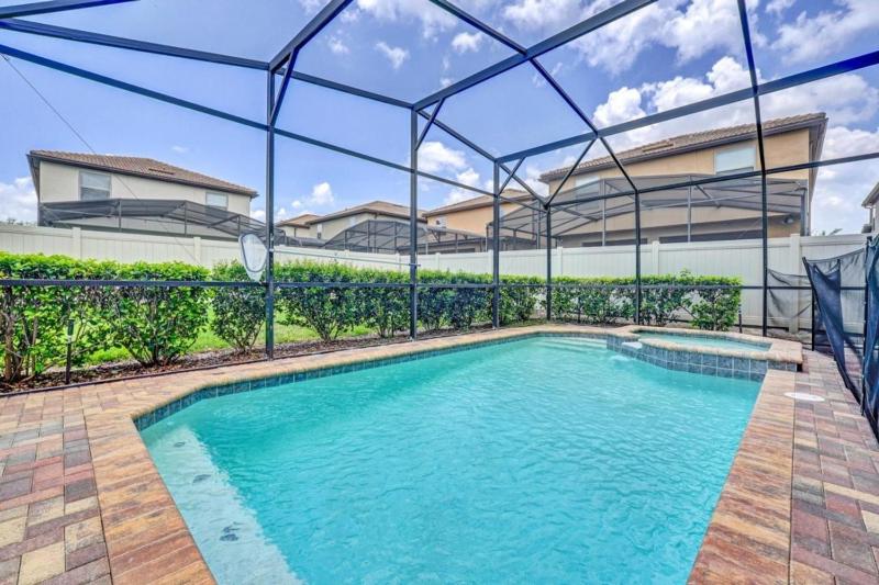 7 Bed Luxury Home With Great Amenities! villa - image 29