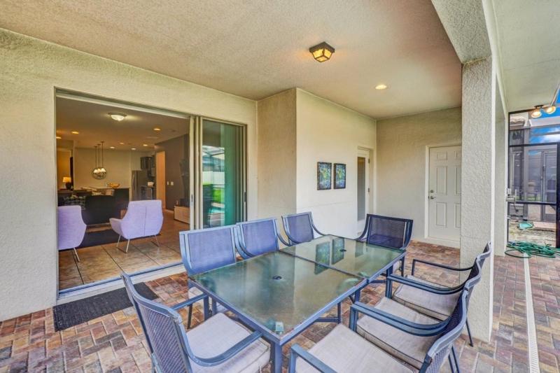 7 Bed Luxury Home With Great Amenities! villa - image 25