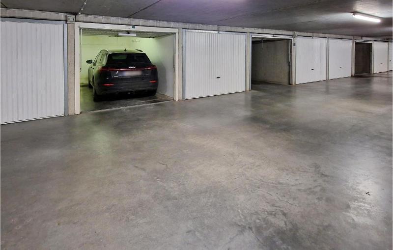 Beach Front Apartment In Oostende - image 16