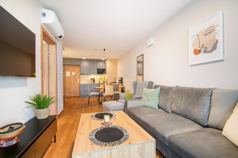 RentPlanet - Apartamenty Kasprowicza - image 38