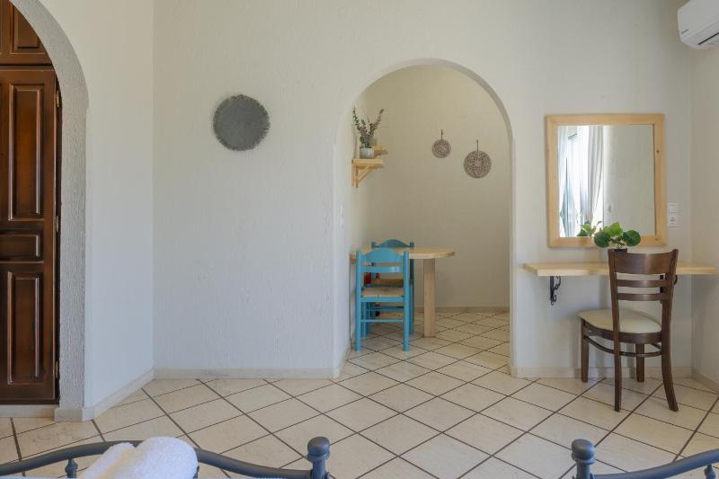 Minas Studios - image 11