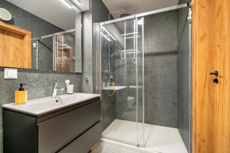 RentPlanet - Apartamenty Kasprowicza - image 19
