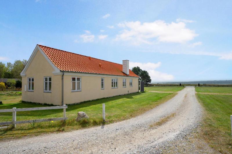 Amazing Home In Ebeltoft With 3 Bedrooms And Wifi - image 9