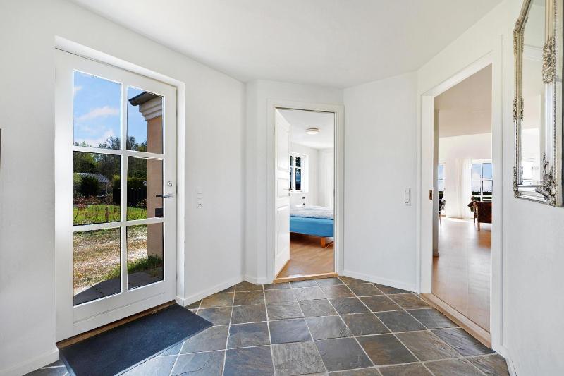 Amazing Home In Ebeltoft With 3 Bedrooms And Wifi - image 6