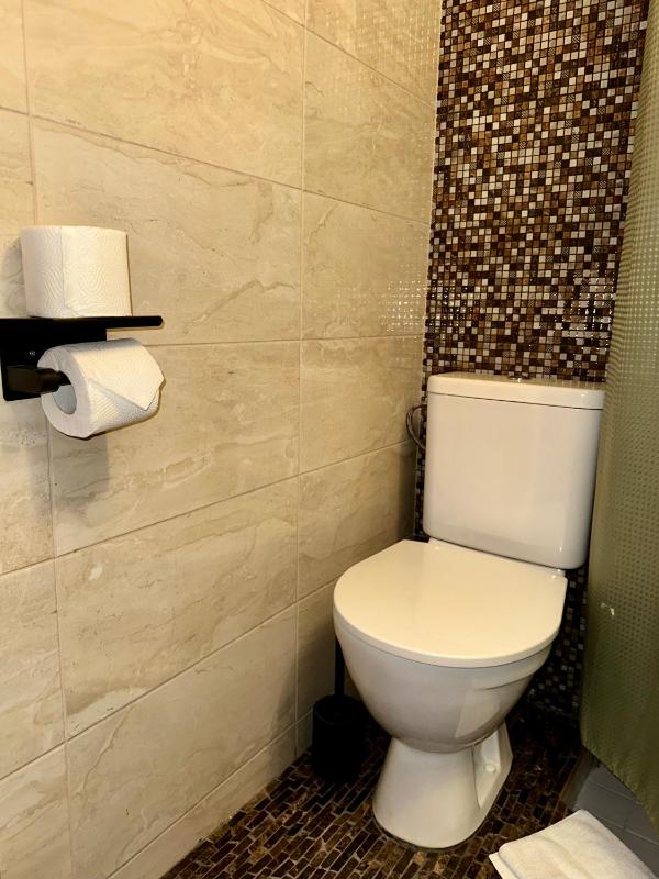 Standard Double Room image 2